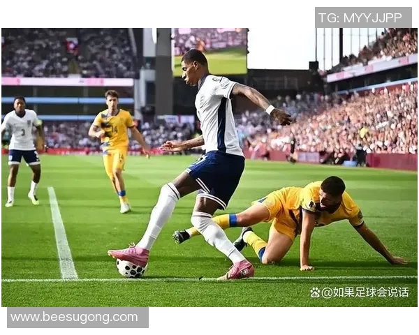 足球明星驾车怒骂路人视频引发热议背后故事揭秘