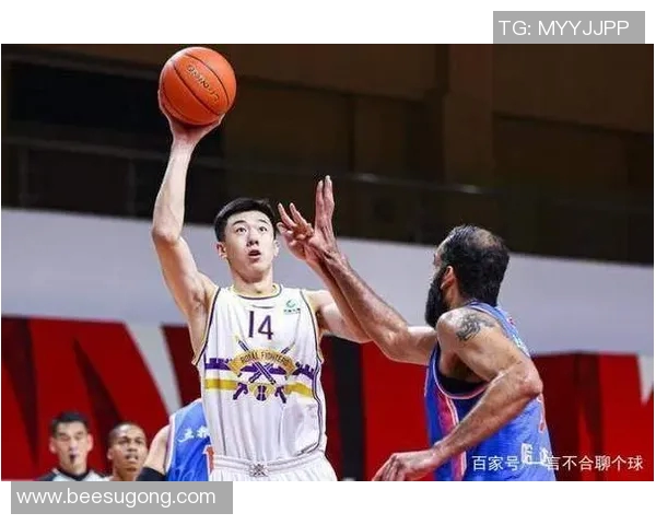 重庆篮球队与广州篮球队赛后状态分析与复盘探讨