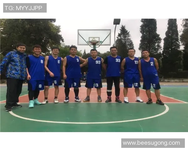 深圳篮球队逆袭之路：从低谷到巅峰的精彩旅程与奋斗精神